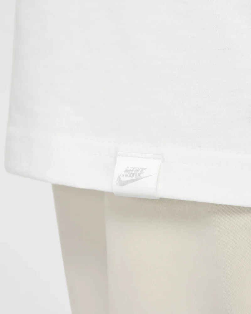 Nike Sportswear T-Shirt - Image 3