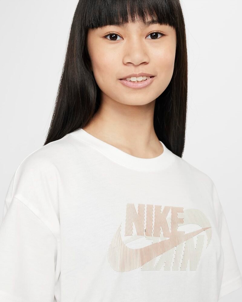 Nike Sportswear T-Shirt - Image 4